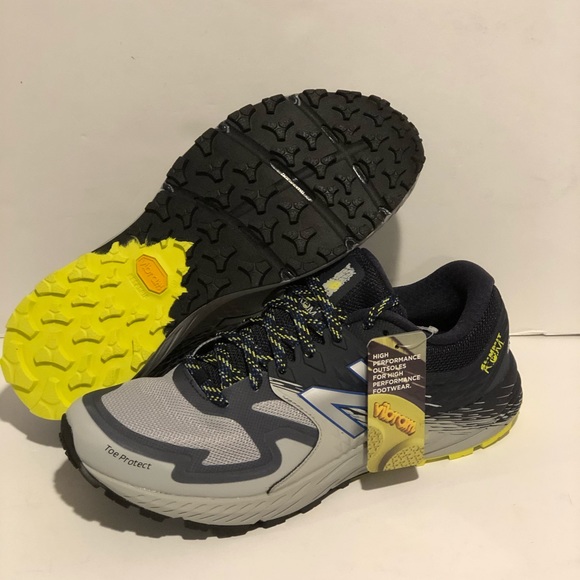 new balance summit kom v1 performance trail
